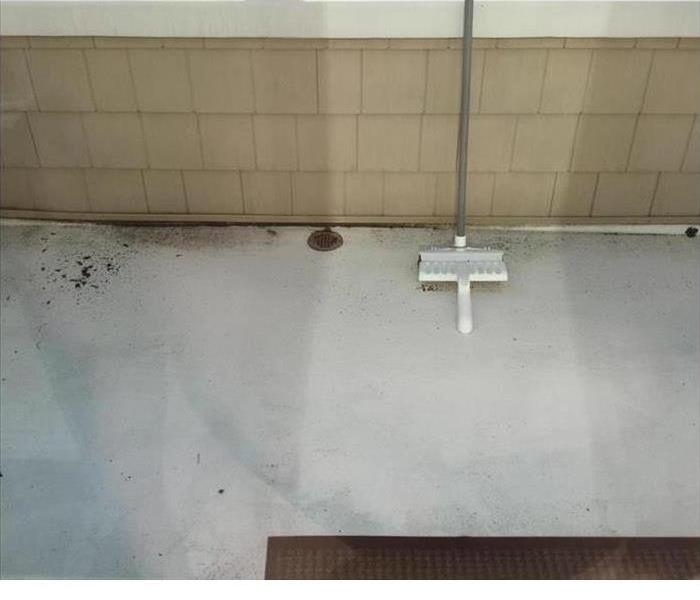 bathtub with clogged drain 